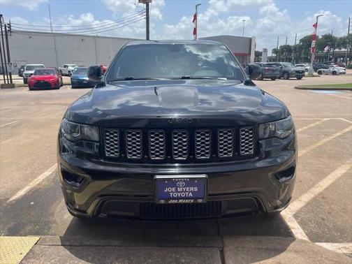 2019 Jeep Grand Cherokee Altitude