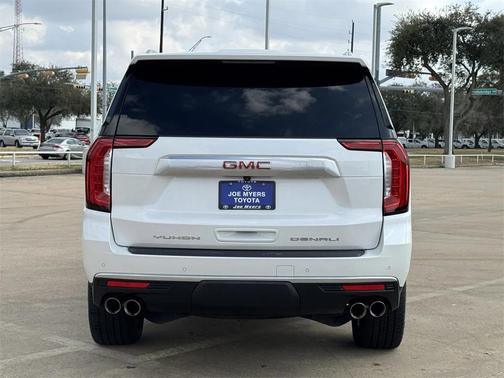 2022 GMC Yukon Denali