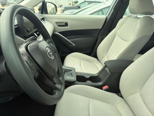 Celestite 2026 Toyota Corolla Cross L