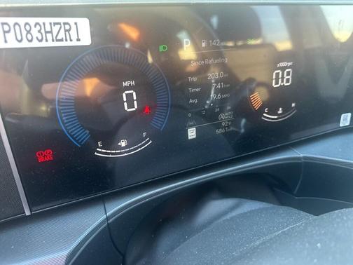 2024 Hyundai SANTA FE SE