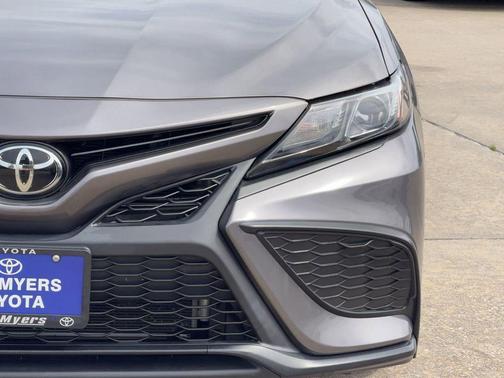 Gray 2024 Toyota Camry SE