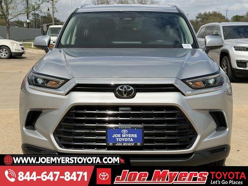 Celestial Silver Metallic 2025 Toyota Grand Highlander XLE