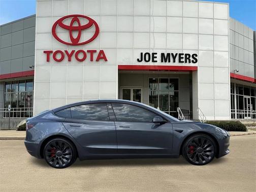 2023 Tesla Model 3 Performance