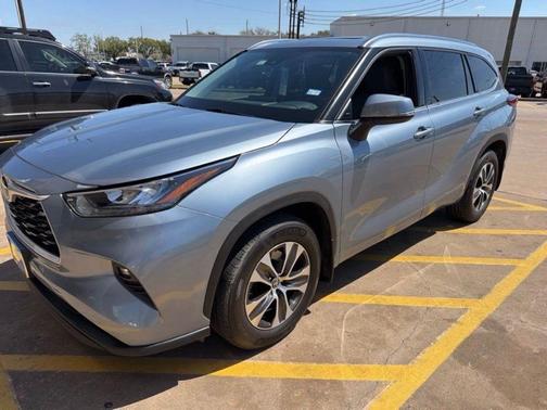 2020 Toyota Highlander XLE