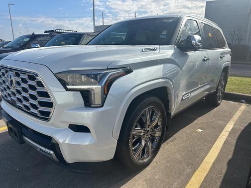 2024 Toyota Sequoia Capstone