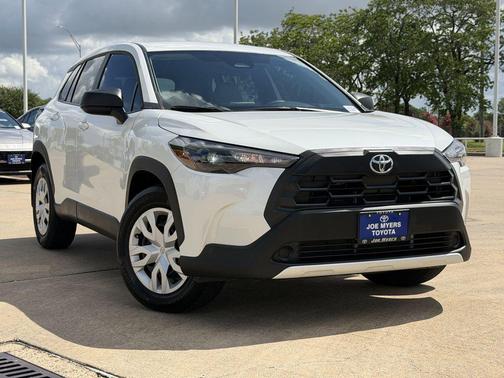 Pearl 2026 Toyota Corolla Cross L