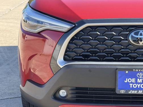 Barcelona Red Metallic 2024 Toyota Corolla Cross XLE