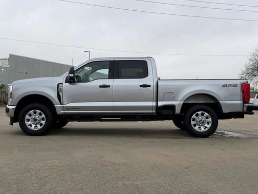 2024 Ford F-250 XLT