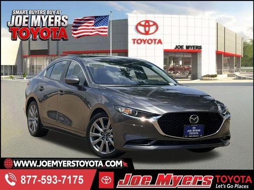 Machine Gray Metallic 2025 Mazda Mazda3 FWD w/Preferred Package