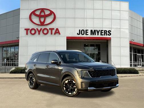 2024 Kia Sorento S