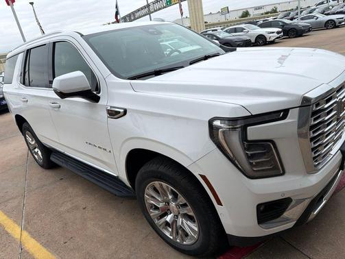 Summit White 2025 GMC Yukon Denali