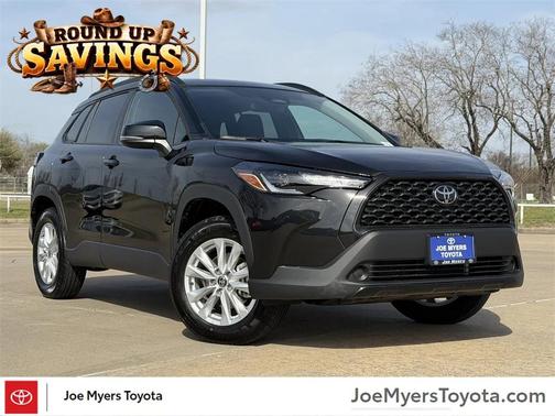 2025 Toyota Corolla Cross LE