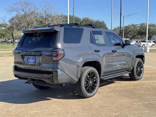2026 Toyota 4Runner Hybrid Platinum
