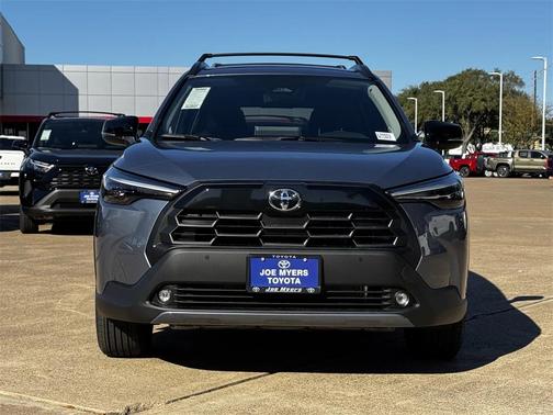 2026 Toyota Corolla Cross XLE