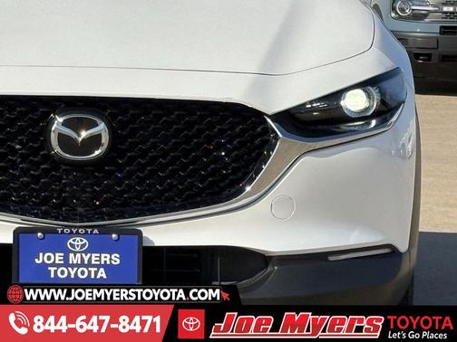 Snowflake White Pearl Mica 2025 Mazda CX-30 2.5 S Preferred Package