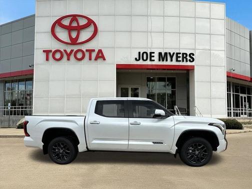 2025 Toyota Tundra Platinum