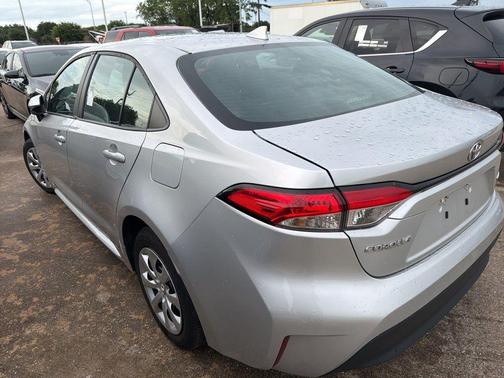 Classic Silver Metallic 2024 Toyota Corolla LE