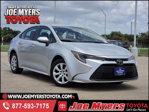 Classic Silver Metallic 2024 Toyota Corolla LE