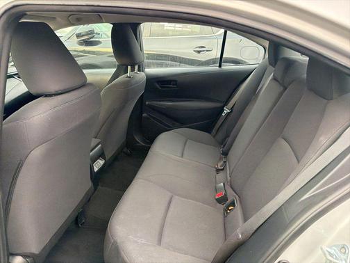 Classic Silver Metallic 2024 Toyota Corolla LE