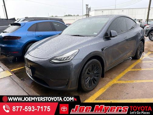 Midnight Silver Metallic 2023 Tesla Model Y Long Range Dual Motor All-Wheel Drive