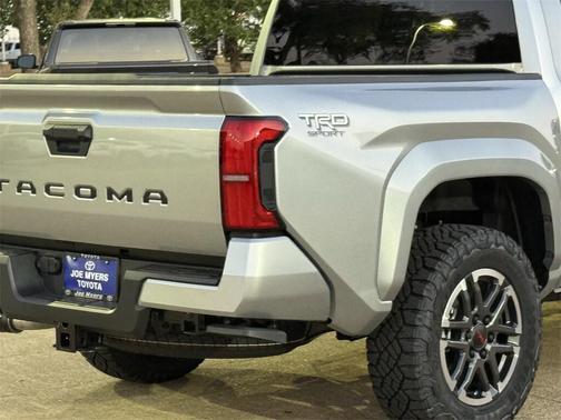 2025 Toyota Tacoma TRD Sport