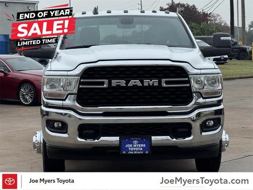 2024 RAM 3500 Big Horn Crew Cab 4x4 8' Box