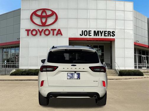 2024 Ford Escape ST-Line Select