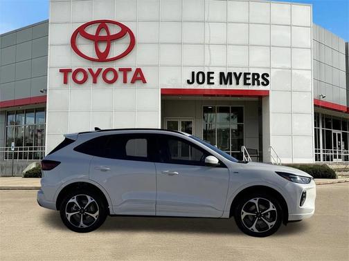 2024 Ford Escape ST-Line Select