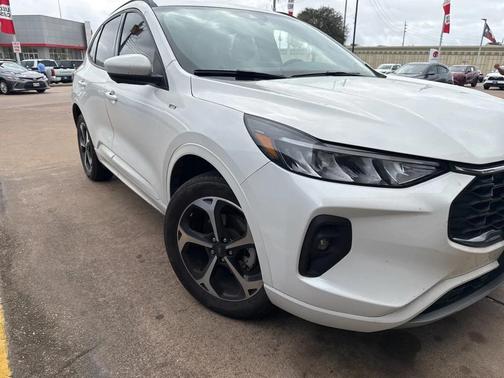 2024 Ford Escape ST-Line Select