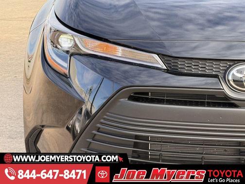 Black 2025 Toyota Corolla LE