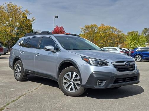 2022 Subaru Outback Premium