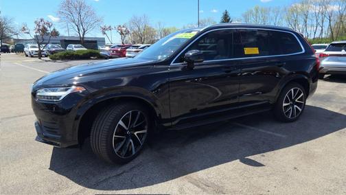 Onyx Black Metallic 2020 Volvo XC90 T6 Momentum