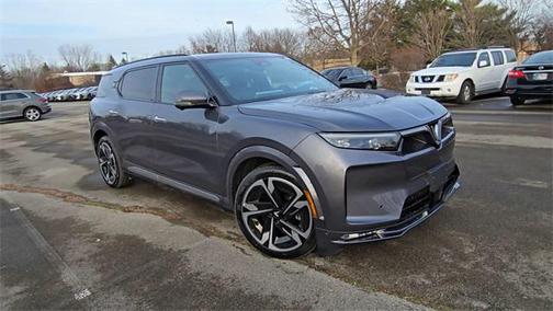 2024 VinFast VF 9 Plus
