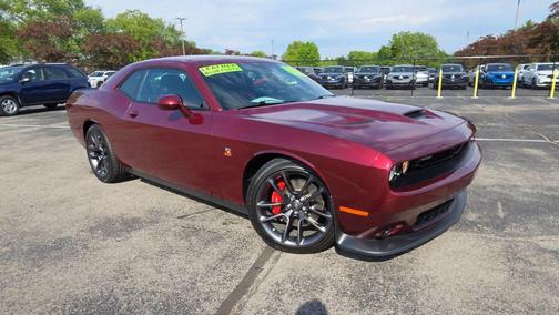 Octane Red Pearlcoat 2022 Dodge Challenger R/T Scat Pack