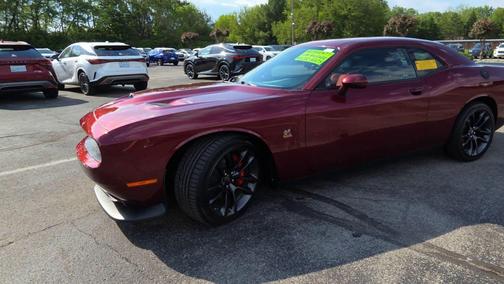 Octane Red Pearlcoat 2022 Dodge Challenger R/T Scat Pack