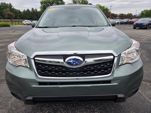Jasmine Green Metallic 2015 Subaru Forester 2.5i Premium