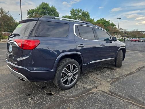 2018 GMC Acadia Denali