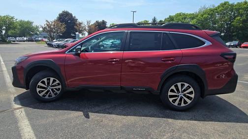 2025 Subaru Outback Premium