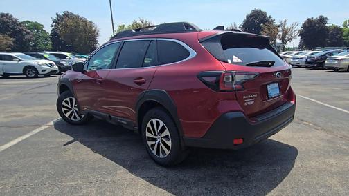 2025 Subaru Outback Premium