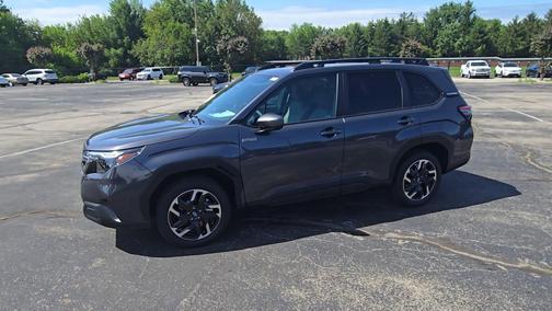 Magnetite Gray Metallic 2026 Subaru Forester Hybrid Premium