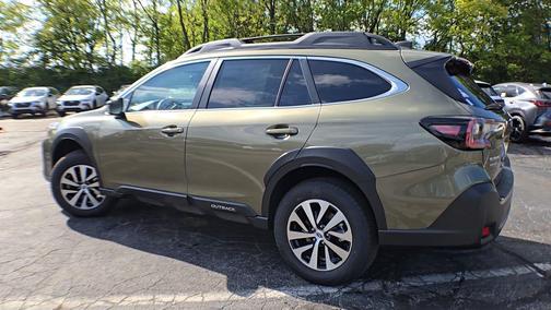 2025 Subaru Outback Premium