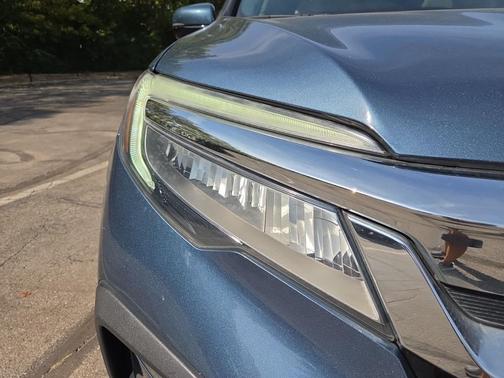 2020 Honda Pilot Touring 8-Passenger