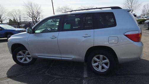 2010 Toyota Highlander SE