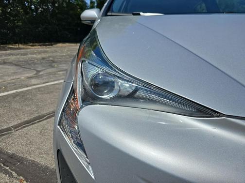 2017 Toyota Prius Four
