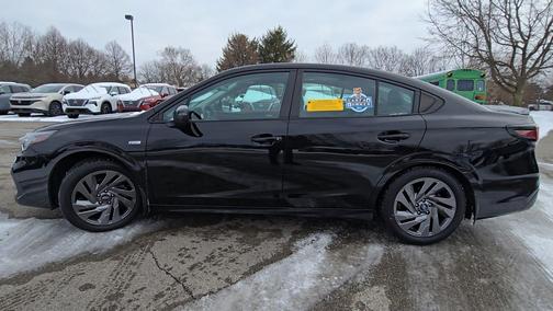 2023 Subaru Legacy Sport