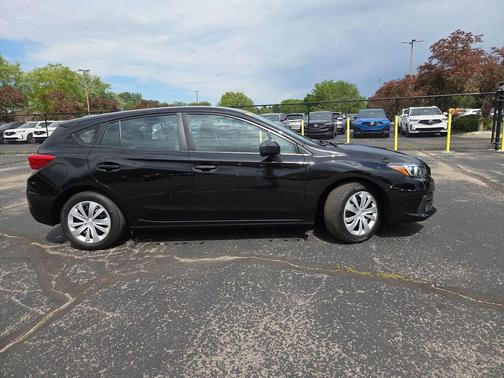 Crystal Black Silica 2023 Subaru Impreza Base