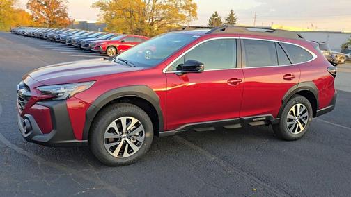 2025 Subaru Outback Premium