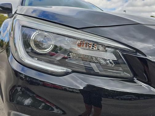 2018 Subaru Outback 2.5i Touring