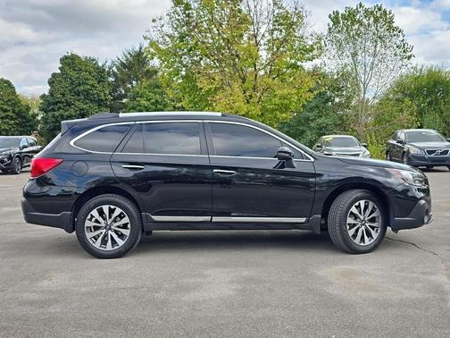 2018 Subaru Outback 2.5i Touring