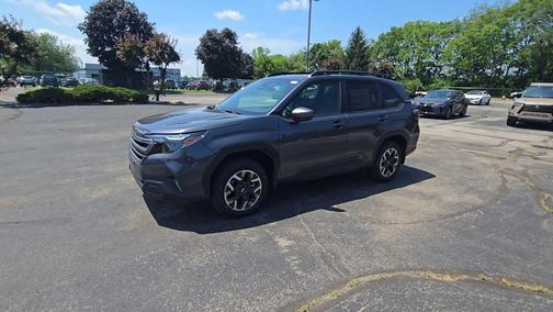 Magnetite Gray Metallic 2026 Subaru Forester Premium